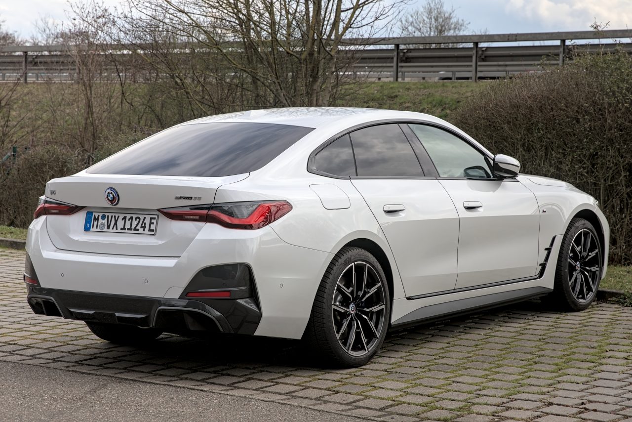 BMW i4 eDrive40
