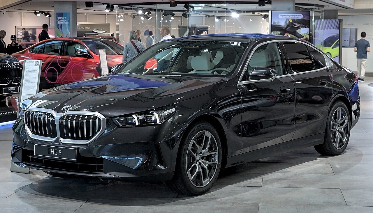 BMW i5 eDrive40