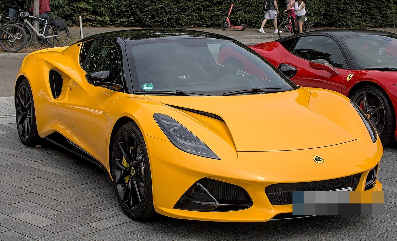 Lotus Emira V6