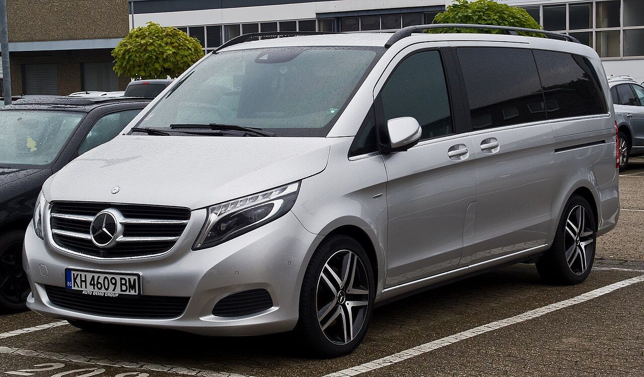 Mercedes EQV 300