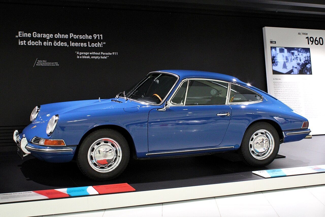 Porsche 911 Carrera